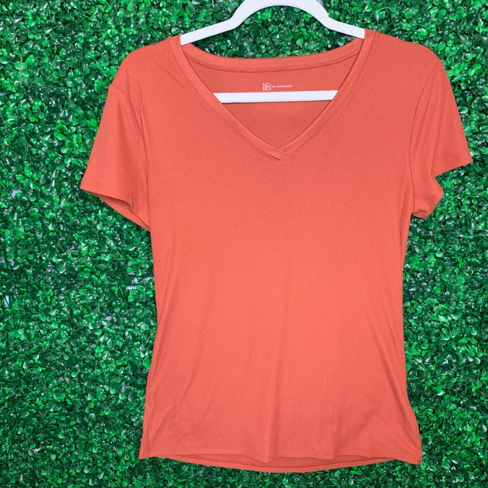 Short Sleeve V-Neck Short Sleeve Shirt